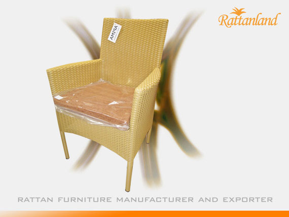 Santika Arm Chair